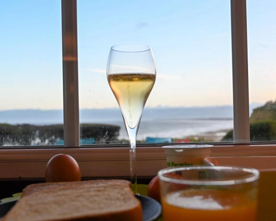 The Originals Hotel Le Cise Restaurant Chambres Et Suites 奥尔特 外观 照片