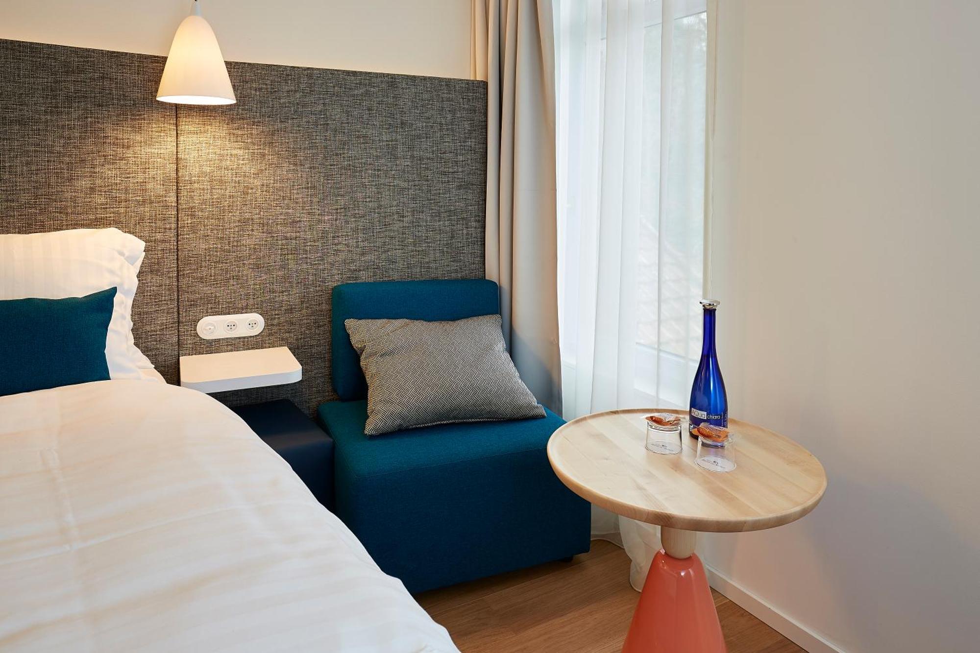 The Originals Hotel Le Cise Restaurant Chambres Et Suites 奥尔特 外观 照片